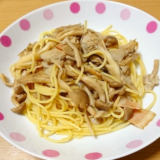 きのこのバター醤油パスタ